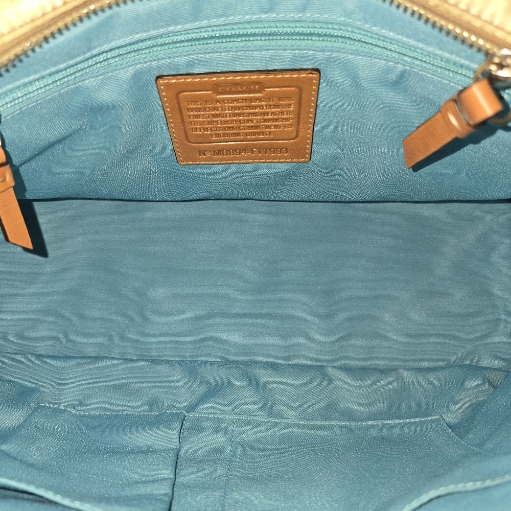 Nwt Coach Hampton Gold & Blue Leather Weekend Small Tote - Picture 4 of 4